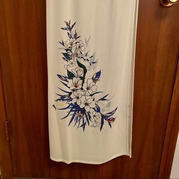 White & Blue Vietnamese Ao Dai Dress + Pants - Picture 3 of 7